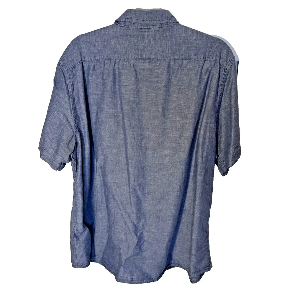Banana Republic Casual Shirt Men's XL Blue Chambray Short Sleeve Button Up